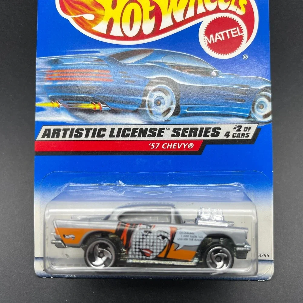 Hot Wheels 1957 57 Chevrolet Chevy Bel Air Silver Car Artistic License 1/64 #730